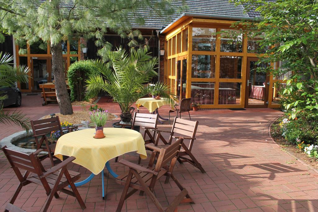 Rietz Neuendorf Landgasthof Simke酒店 外观 照片
